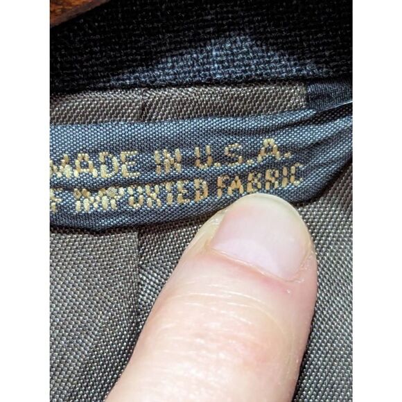 Oakton Ltd. Men's Gray Wool Pinstripe Pant Suit Size 46L - Picture 8 of 10